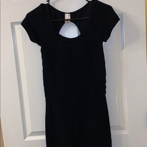 Bodycon black dress